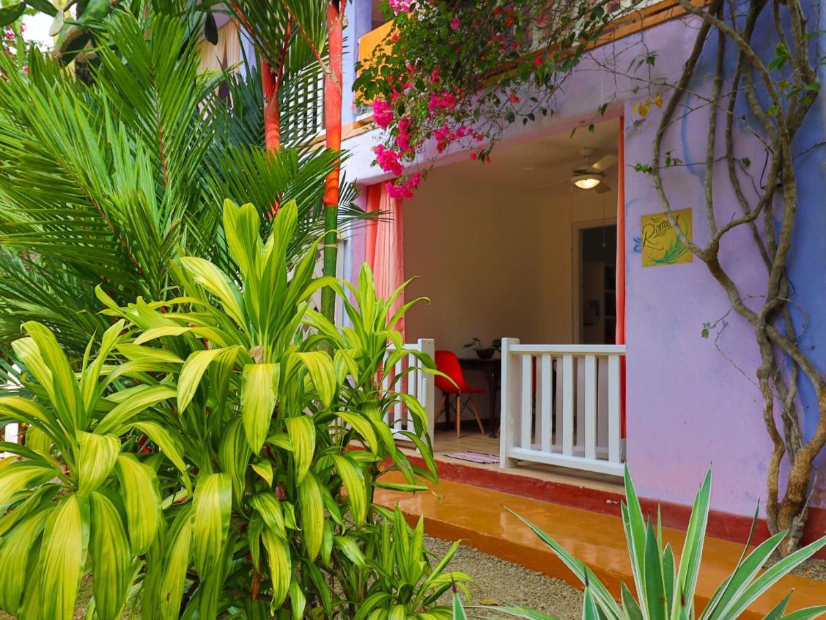 Villa Casa Azul & Arena Blanca Apartamentos Puerto Viejo de Talamanca Exterior photo